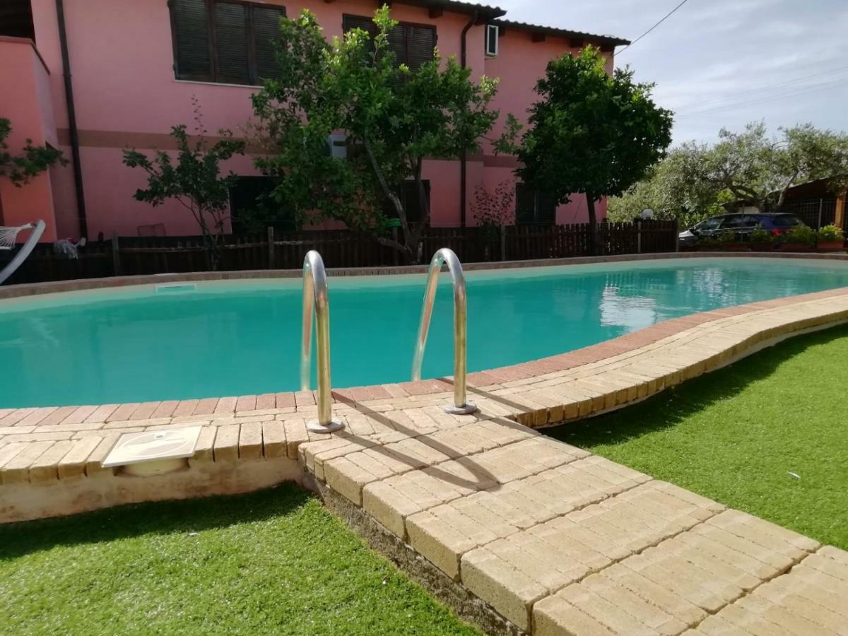 Villa Paddeu 萨萨里 外观 照片