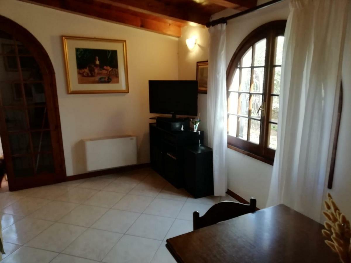 Villa Paddeu 萨萨里 外观 照片